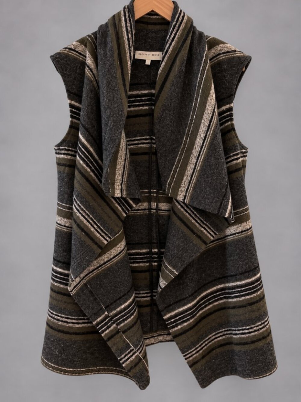 Cupcakes & Cashmere Wool Blend Striped Waterfall Sweater Vest Size L